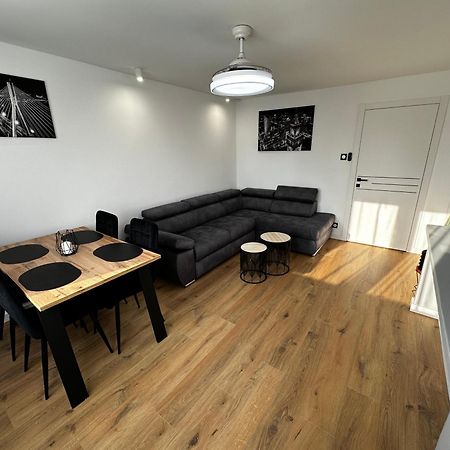 Warsaw View Residance Apartamento Exterior foto
